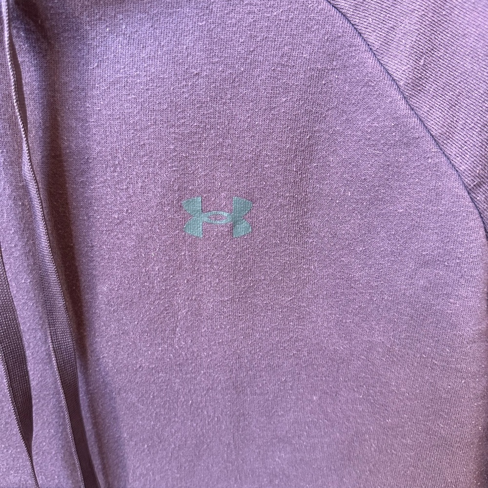 Under Armour Sweatshirt - Picture 5 of 7